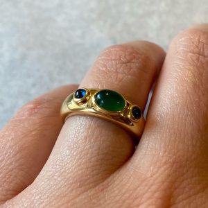 18k solid Gold, chrysoprase, sapphire ring, size 6